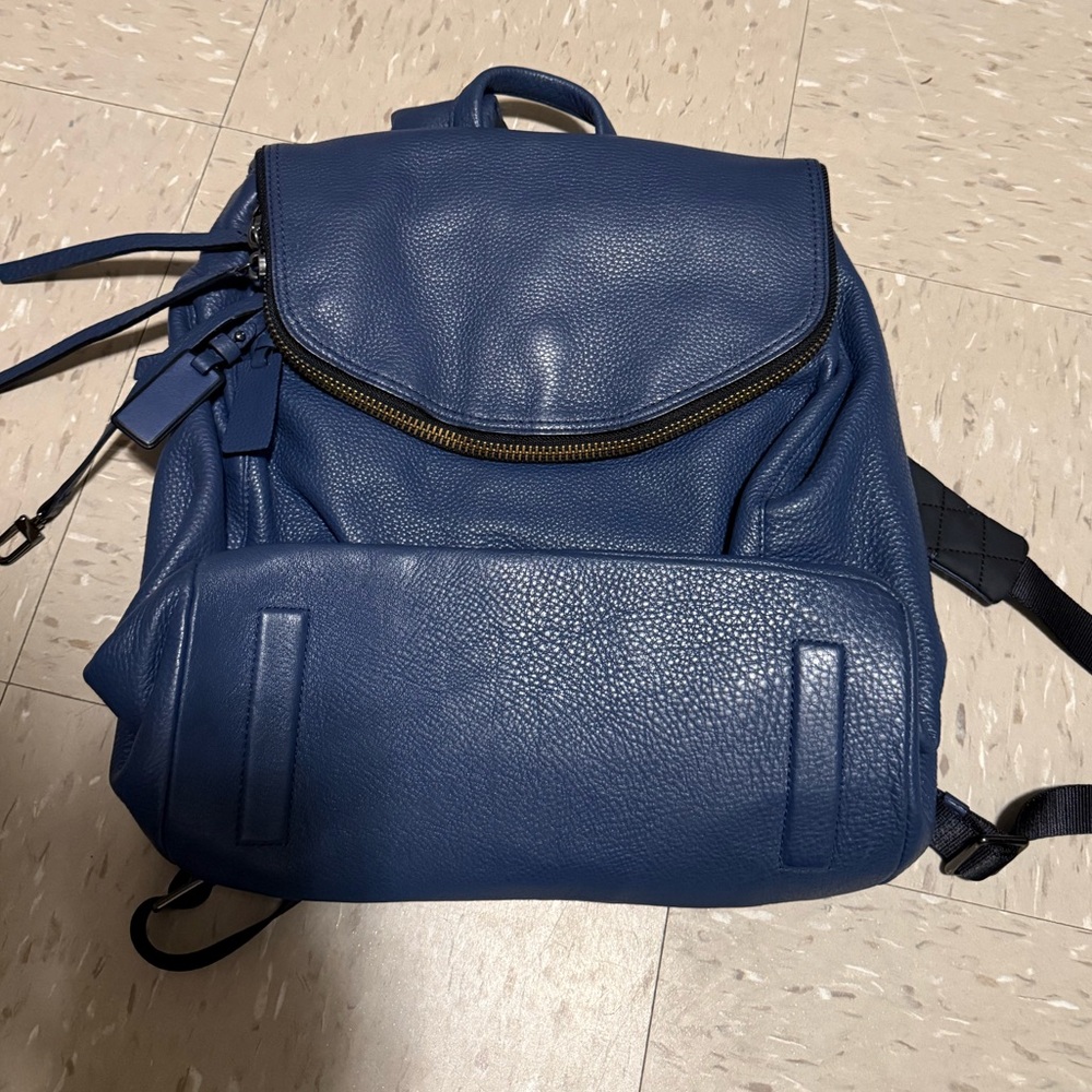 Tumi women’s blue backpack leather NOHO